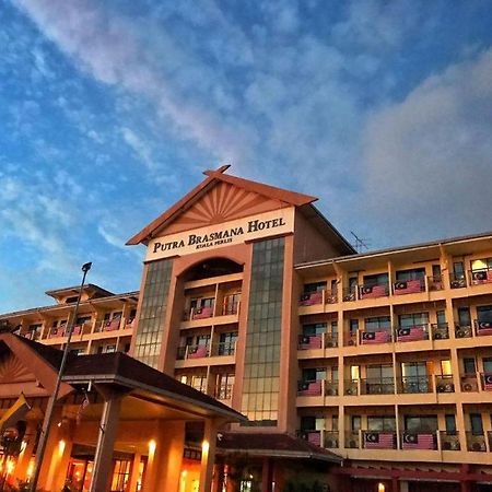 Putra Brasmana Hotel Kuala Perlis Exterior photo