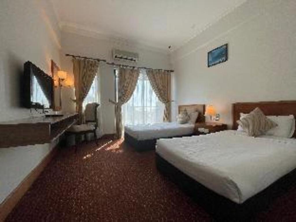 Putra Brasmana Hotel Kuala Perlis Exterior photo