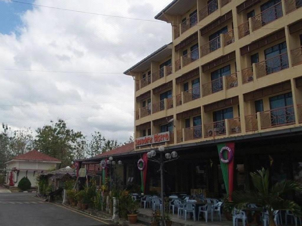 Putra Brasmana Hotel Kuala Perlis Exterior photo